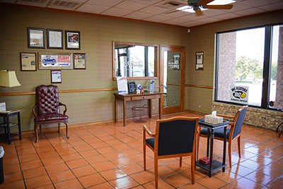Waiting room at Lockhill Selma | Belden's Automotive & Tires